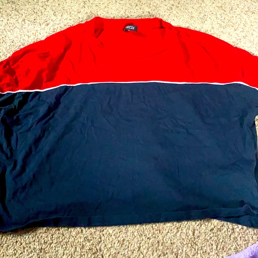 Brand: H&M size: M  color: Dark Red, navy Blue, & white